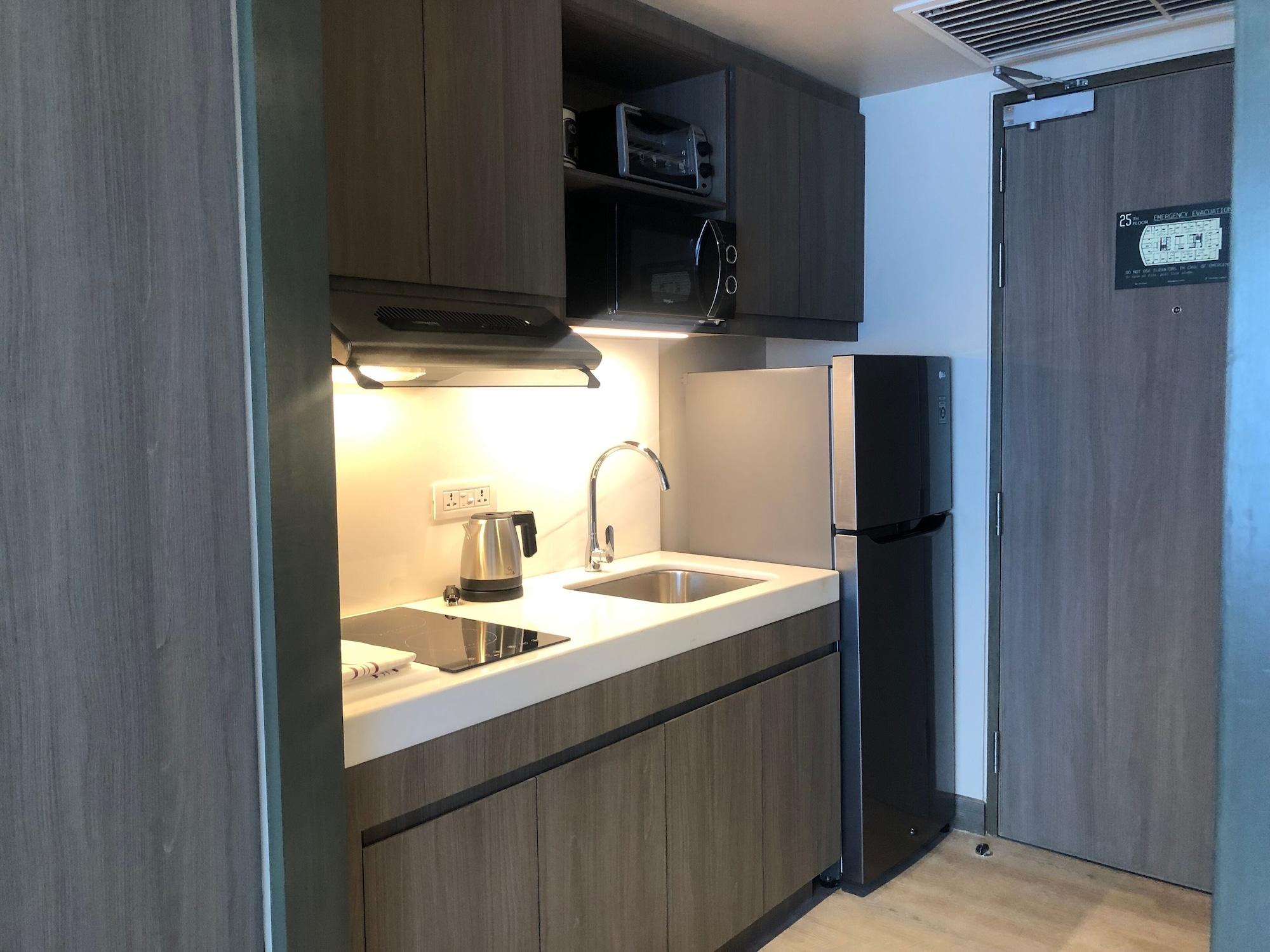Seda Residences Makati Hotel